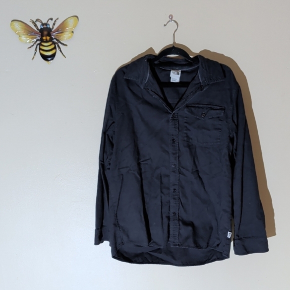 The North Face Other - The North Face Black Men's Shirt with Logo Tag